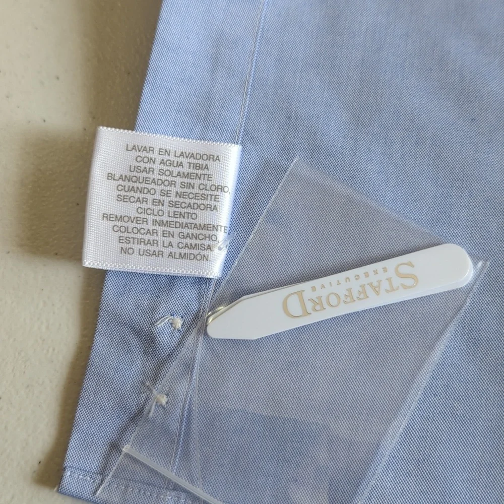 Men's STAFFORD EXECUTIVE Light Blue Dress Shirt 17 (34-35)